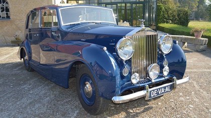 1947 Rolls-Royce Silver Wraith Harwood saloon