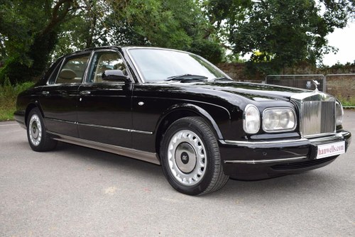 2000 V Rolls Royce Park Ward Limousine in Masons Black For Sale