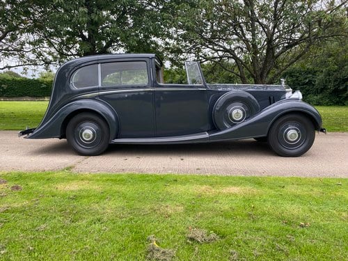 1937 Rolls Royce Phantom - 2