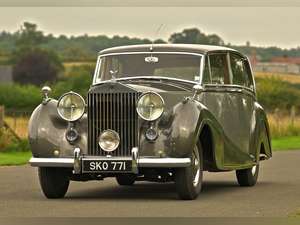 1952 Rolls Royce Silver Wraith H.J. Mulliner limousine For Sale (picture 1 of 12)