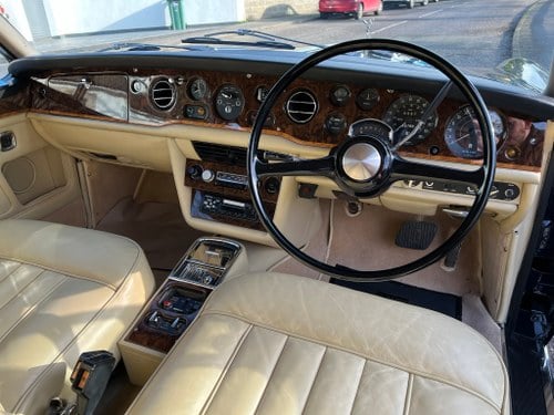 1974 Rolls Royce Corniche - 6