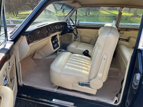 1974 Rolls Royce Corniche - 8