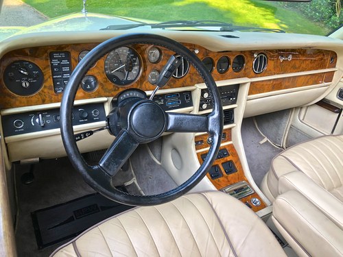 1988 Rolls Royce Corniche - 8