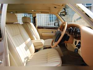 1993 Rolls Royce Silver Spur III - Best Example For Sale (picture 9 of 12)