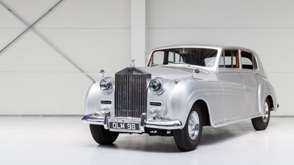 Rolls Royce Silver Wraith saloon by James Young