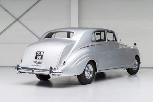 1953 Rolls Royce Silver Wraith - 2
