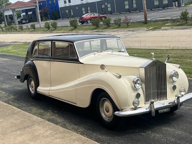 #24411 1956 Rolls-Royce Silver Wraith