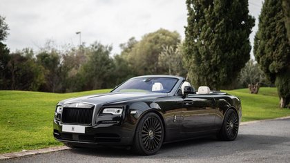 Rolls Royce Down Black Badge