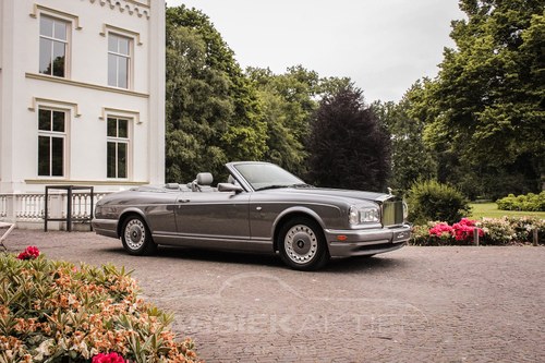 2001 Rolls Royce Corniche