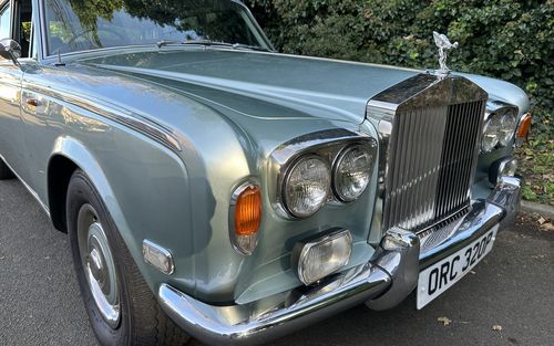 Immaculate 1976 Rolls Royce Silver Shadow (picture 1 of 33)