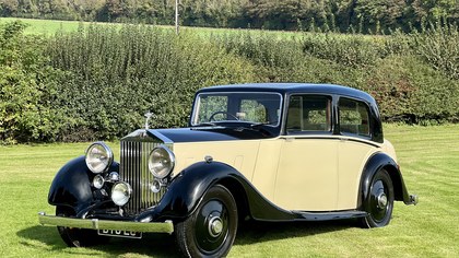 1937 Rolls-Royce 25/30 hp Mann Egerton Saloon