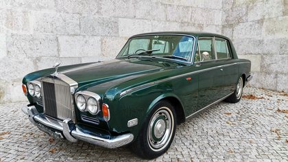 Rolls Royce Silver Shadow with Engine rebuilt Flying Spares