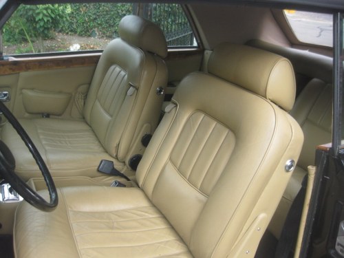 1981 Rolls Royce Corniche - 8