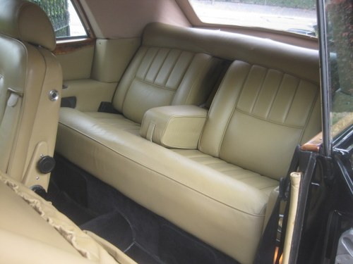 1981 Rolls Royce Corniche - 9