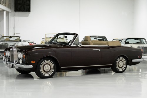1971 ROLLS-ROYCE SILVER SHADOW DROPHEAD COUPE BY H.J. MULLIN SOLD