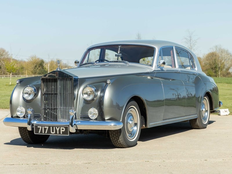 Rolls Royce Silver Cloud, James Young