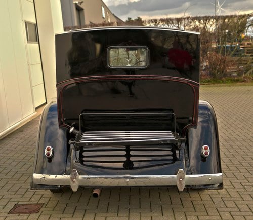 1938 Rolls Royce Phantom - 2