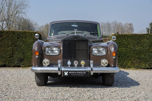 1970 Rolls Royce Phantom - 2