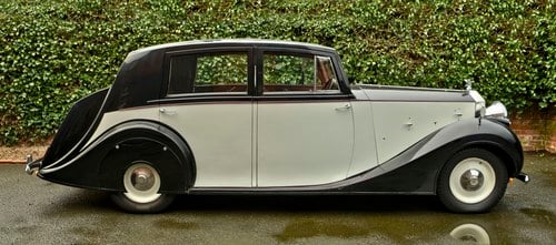 1949 Rolls Royce Silver Wraith - 2