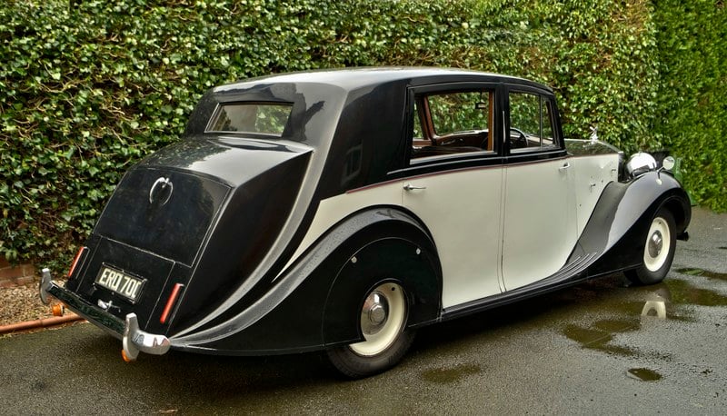 Trouvez La Rolls Royce Silver Wraith Park Ward Sports Saloon 1949 Blanc Ou Rouge 1 43 2002 Trouvez La Rolls Royce Silver Wraith Park Ward Sports Saloon 1949 Blanc Ou Rouge 1 43 2002