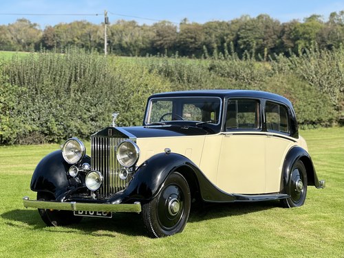 1937 Rolls-Royce 25/30 hp Mann Egerton Saloon VENDU
