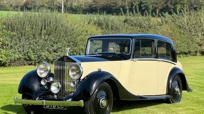 1937 Rolls-Royce 25/30 hp Mann Egerton Saloon