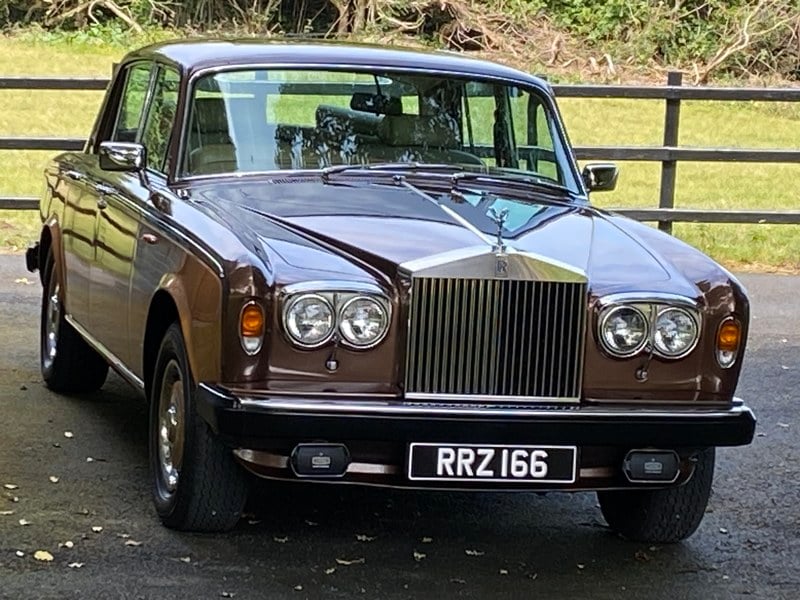 Rapid Classics: Eine Suche. Alle Oldtimer. 14 » Rapid Classics: Eine Suche. Alle Oldtimer. 1980 Rolls Royce Silver Shadow II