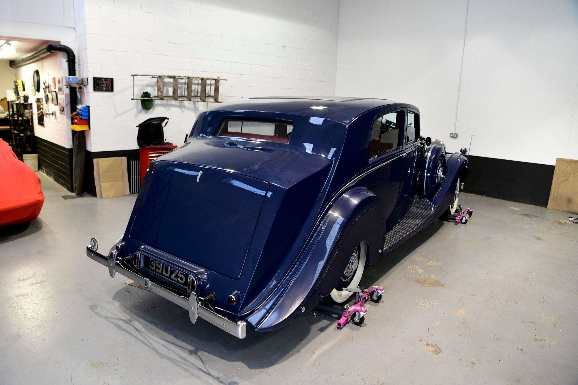 1939 Rolls Royce Wraith James Young Razor Edge Saloon, foto 12