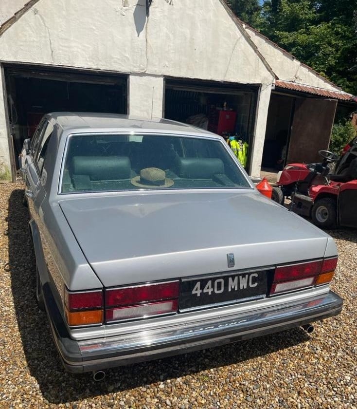 B Roll Types 1983 Rolls Royce Silver Spirit Silver Automatic, 4 speed Right Hand ...