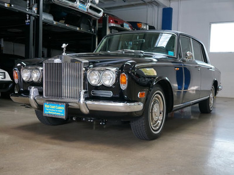 1971 Rolls Royce Silver Shadow LWB with Divider