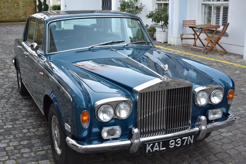 1975 STUNNING SILVER SHADOW WITH ONLY 33000 MILES In vendita