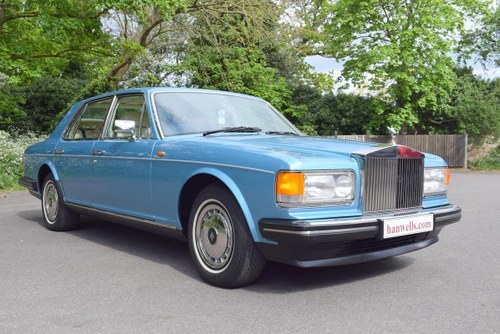 1990 G Rolls Royce Silver Spirit MK II in Rhapsody Blue For Sale