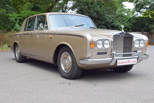 1969 Rolls Royce Silver Shadow in Silver Sand For Sale