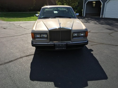1989 Rolls-Royce Silver Spur (Suffield, CT) $44,900 obo  You In vendita