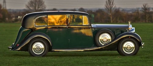 1938 Rolls Royce Phantom - 2