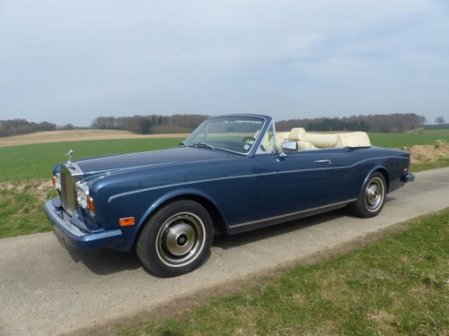 1975 Rolls-Royce Corniche Convertible - one of 587 LHD For Sale
