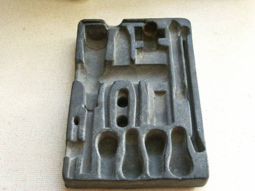 Rolls Royce Silver Shadow tool tray rubber insert For Sale