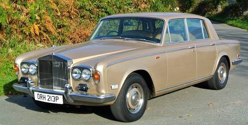 1976 ROLLS ROYCE SILVER SHADOW     26K MILES   2 OWNERS FROM NEW! In vendita