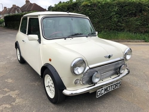 Rover Mini Seven 2000 X in white only 30,000miles For Sale