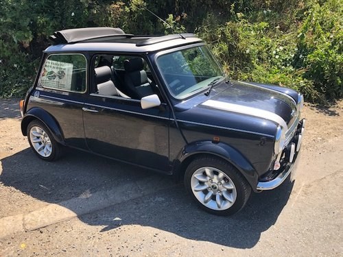 Mini Cooper sport 2000 in Anthracite and silver 324 miles For Sale