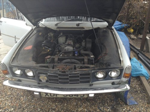 1971 Rover p6 project £600  For Sale