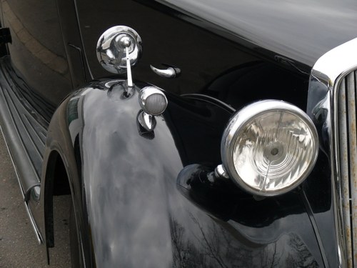 1946 Rover P2 4 light sportsaloon SOLD