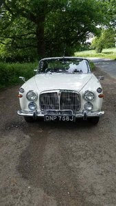 1970 Rover P5B Coupe White For Sale