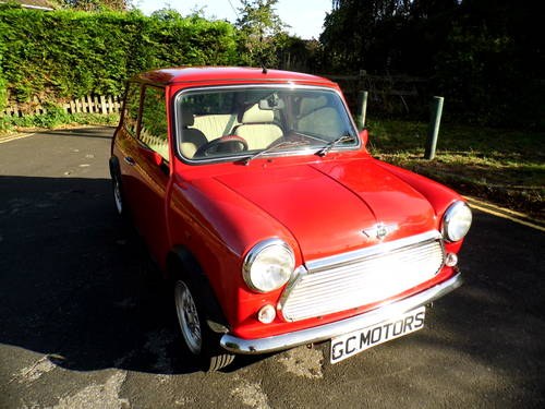 2000 Mini seven in red with only 43k 1 owner For Sale
