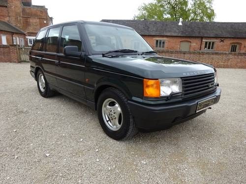 1999 RANGE ROVER P38 4.0LTR S V8 COVERED 54K KLM/33K MLS FROM NEW For Sale