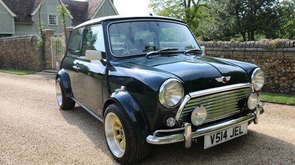 MiniS WANTED (UK'S OLDEST CLASSIC MINI SPECIALIST)