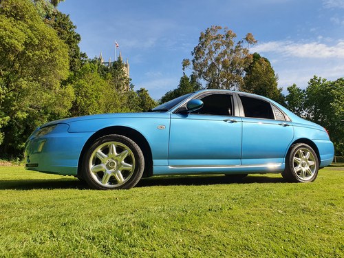 2004 1 0f 1 celestial blue contemporary se rover 75 saloon For Sale