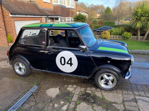 1990 Mini Studio 2 For Sale