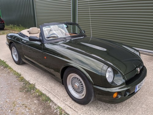 1995 MG RV8, low mileage and in superb condition SOLD