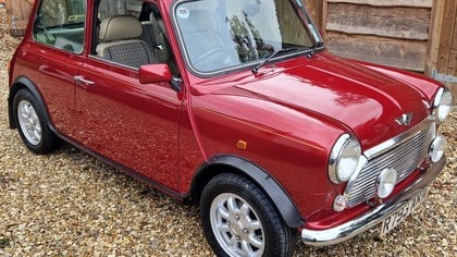 Outstanding Mini 1.3 MPI On Just 5990 Miles From New!
